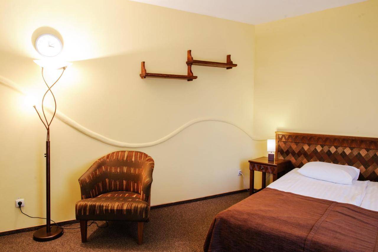 Hotel Трипільське Сонце à Podgortsy  Extérieur photo