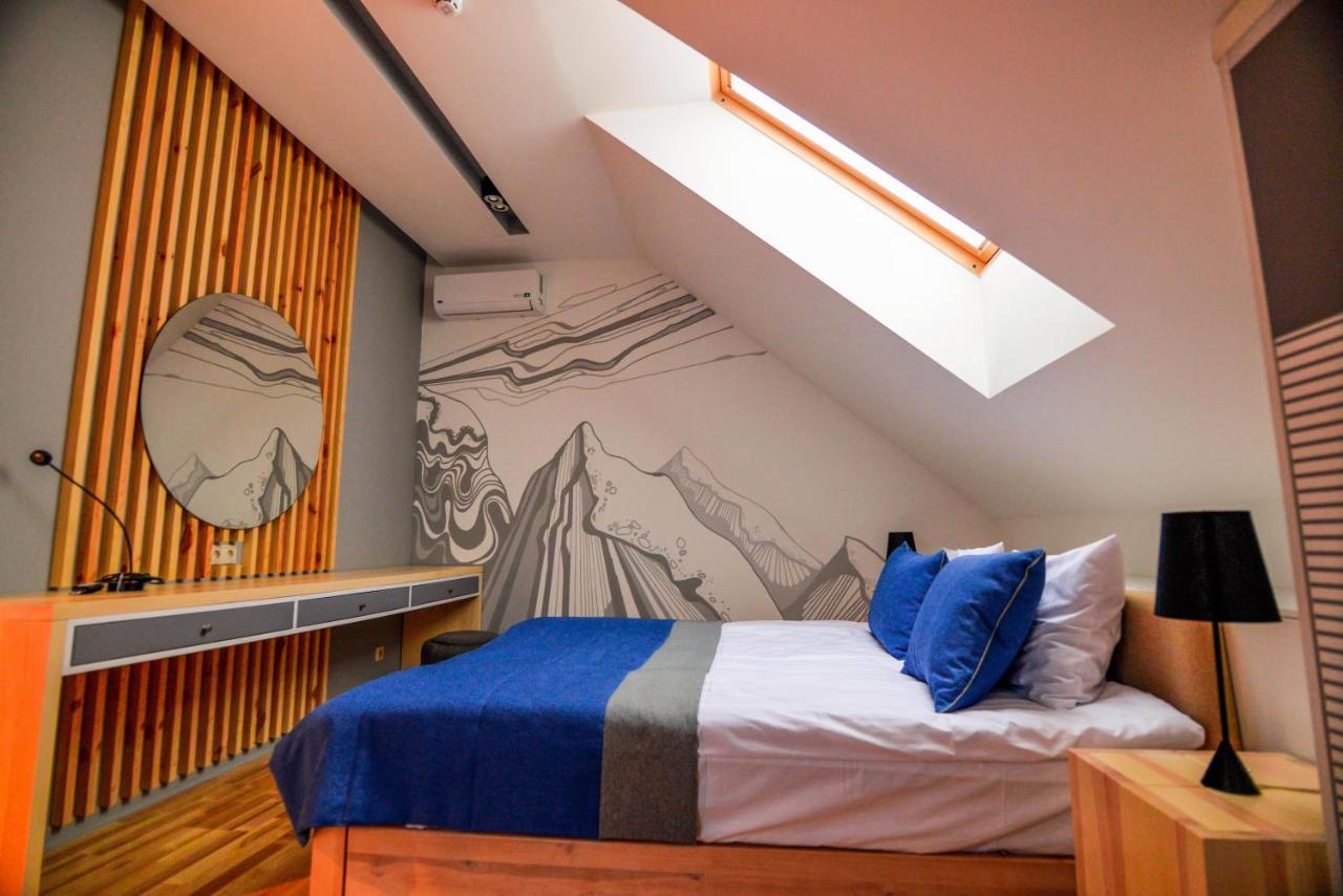 Hotel Трипільське Сонце à Podgortsy  Extérieur photo
