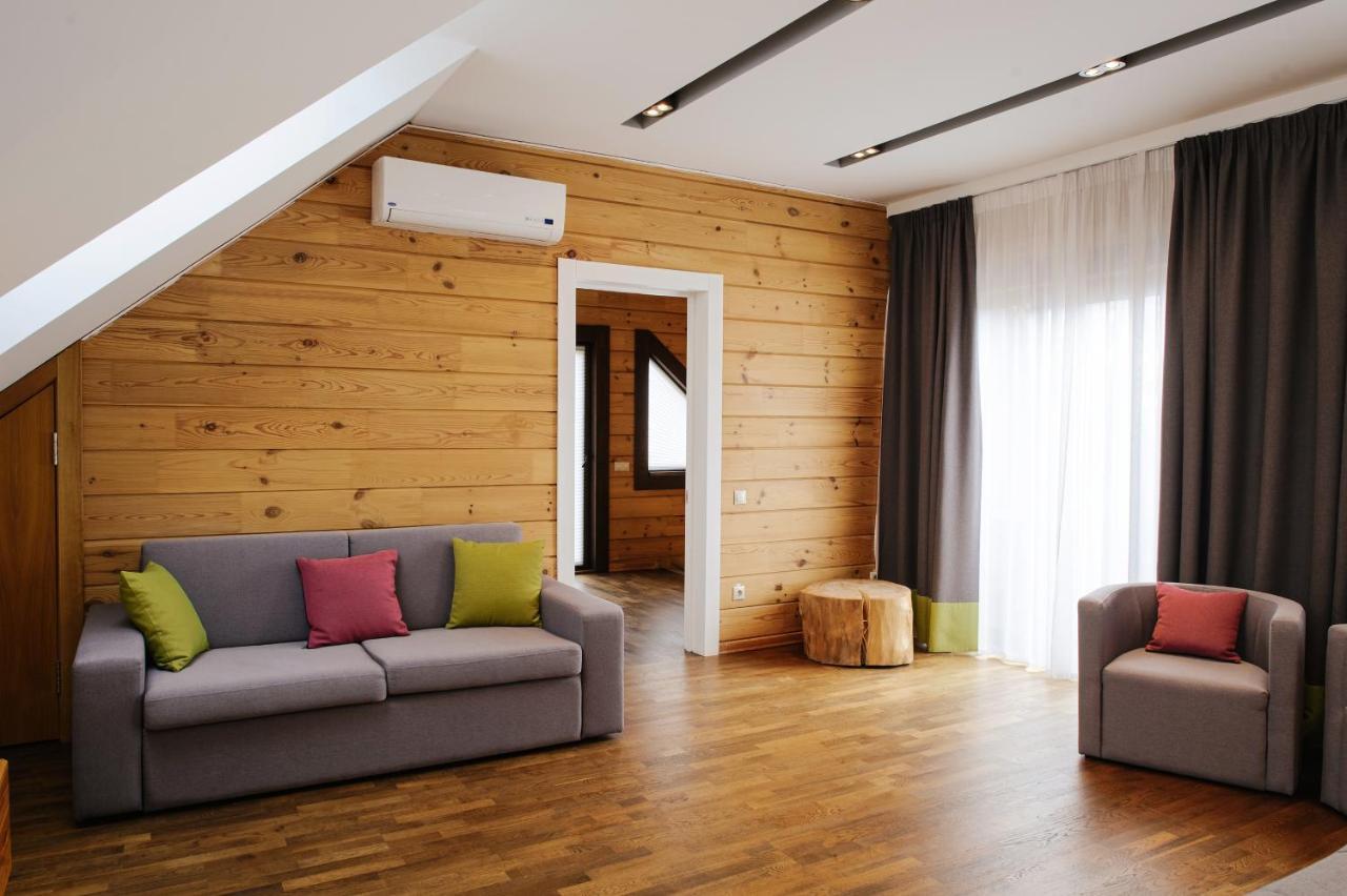 Hotel Трипільське Сонце à Podgortsy  Extérieur photo