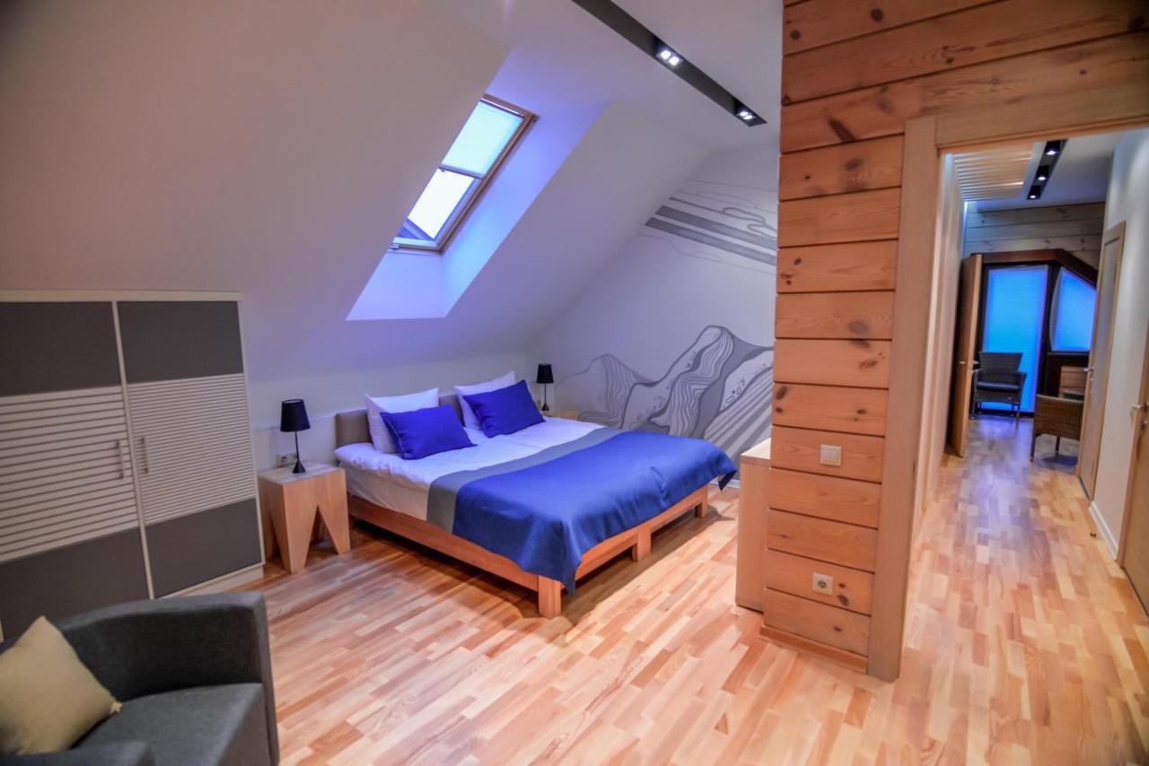 Hotel Трипільське Сонце à Podgortsy  Extérieur photo