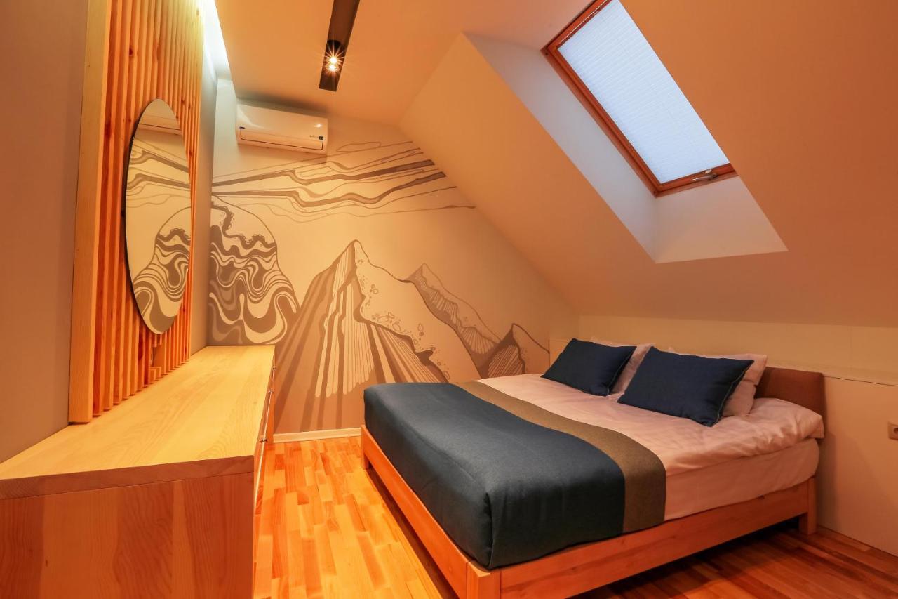 Hotel Трипільське Сонце à Podgortsy  Extérieur photo