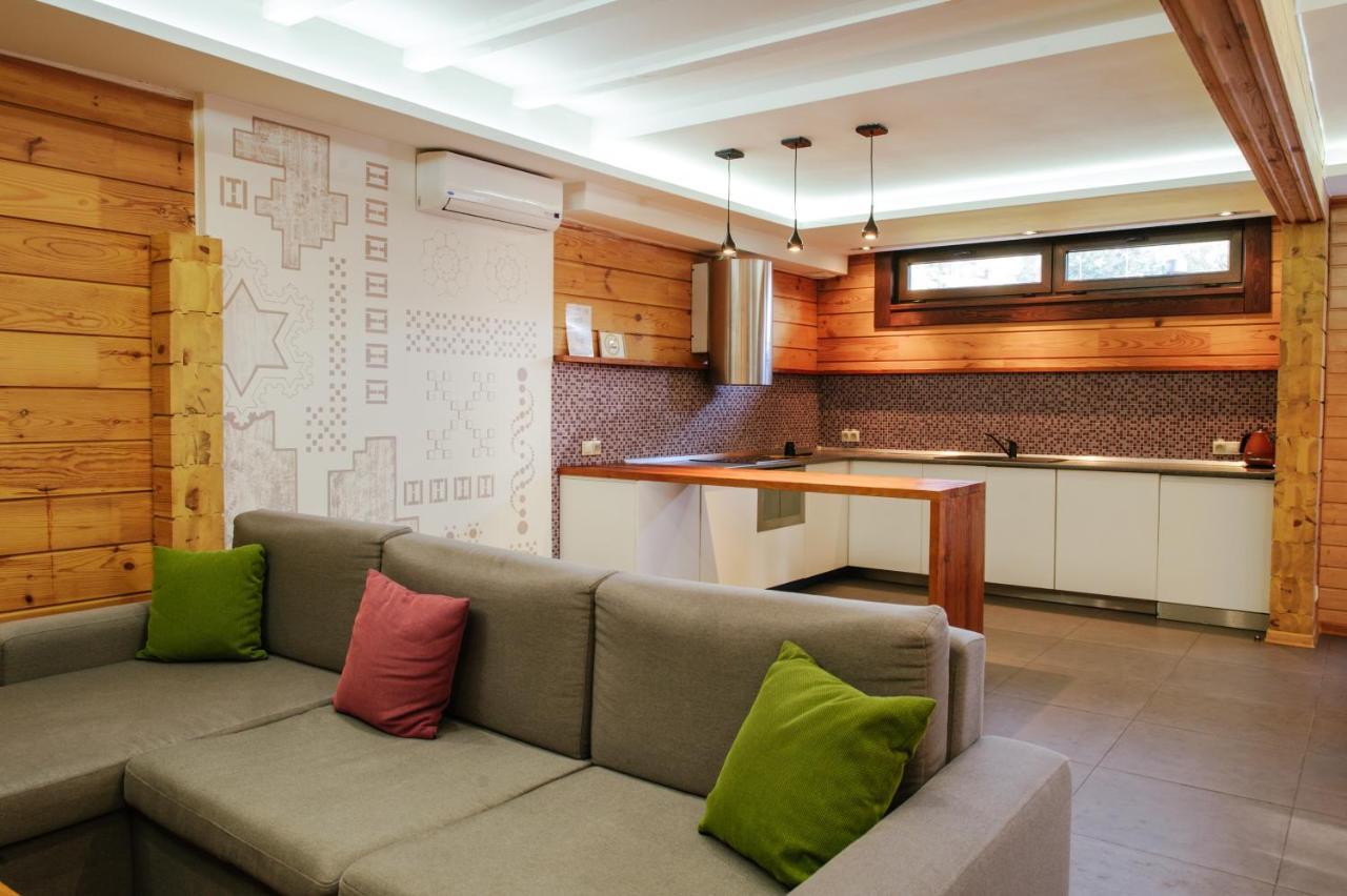 Hotel Трипільське Сонце à Podgortsy  Extérieur photo